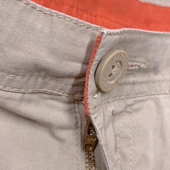 Columbia tan shorts size 36W - Picture 2 of 5